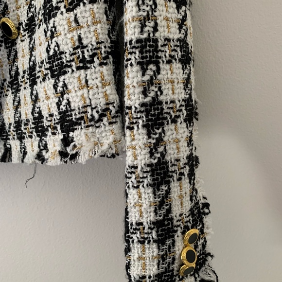 House of Harlow 1960 Tweed Fringe “Chanel Vibes’ Cropped Blazer Jacket - Picture 5 of 7